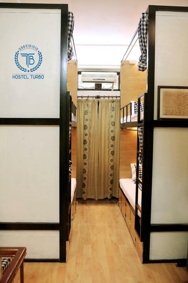 Hostel Turbo Hanoi Exterior foto